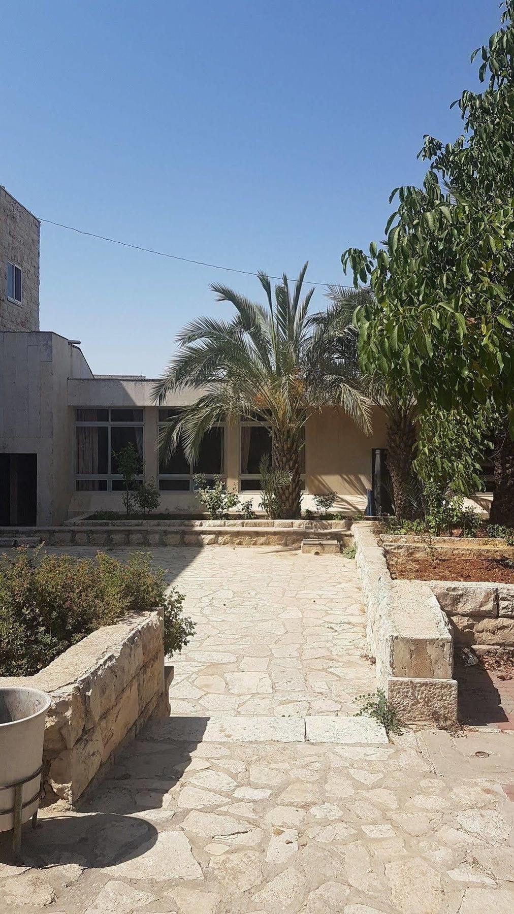 Talitha Kumi Guest House Al-Khader Exterior photo